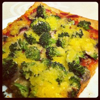 Pizza met broccoli